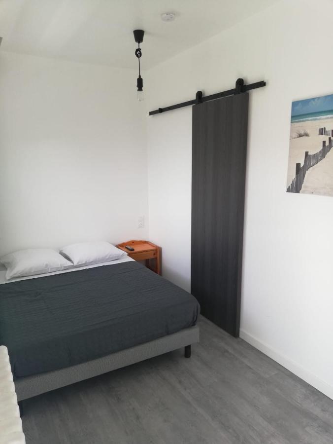 Hotel Le Breton Basse-Indre Zewnętrze zdjęcie